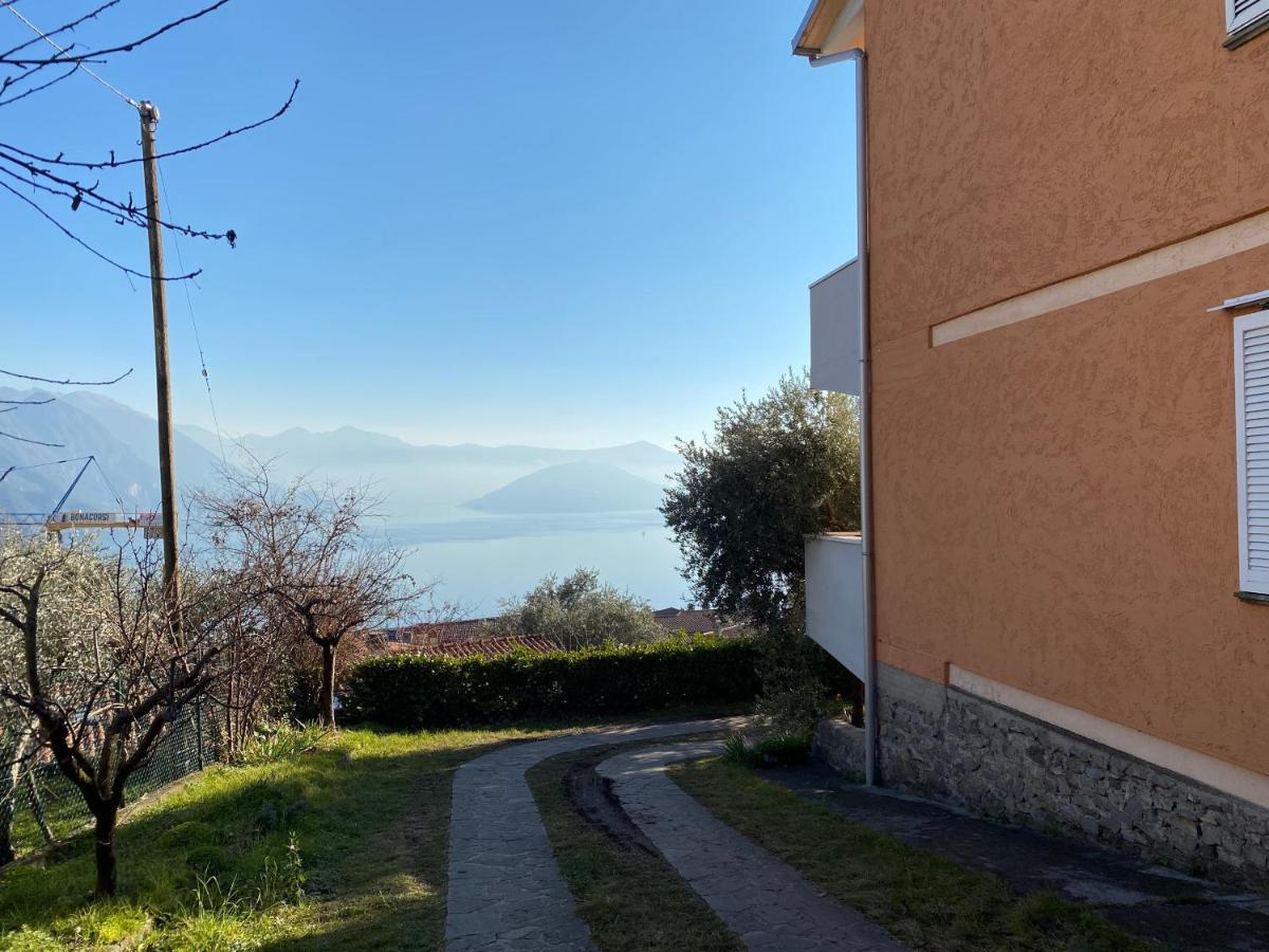 Happy Guest Apartments - Blue Apartment Riva di Solto Exterior photo